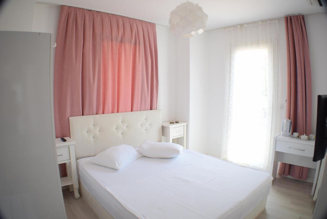 Forever Alacati Boutique Hotel (Adults Only) Buitenkant foto